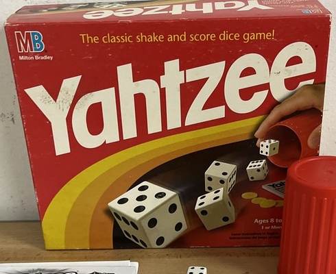 1996 Milton Bradley Yahtzee box with red cup and five dice